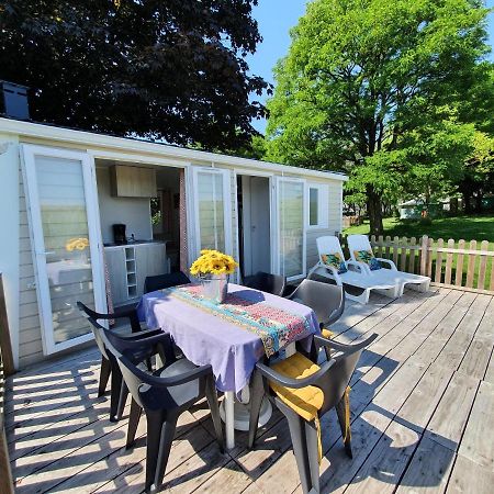 Camping Les Tournesols Sillé-le-Guillaume Eksteriør bilde