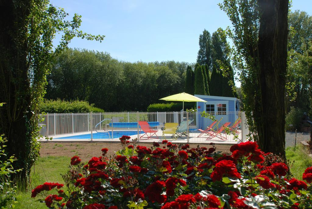 Camping Les Tournesols Sillé-le-Guillaume Eksteriør bilde