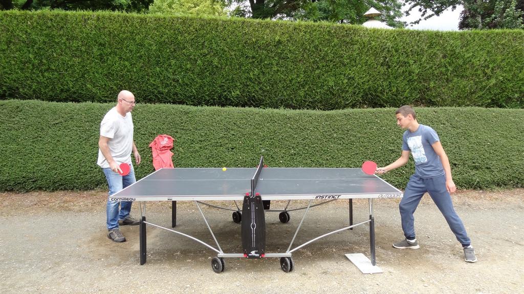 Camping Les Tournesols Sillé-le-Guillaume Eksteriør bilde