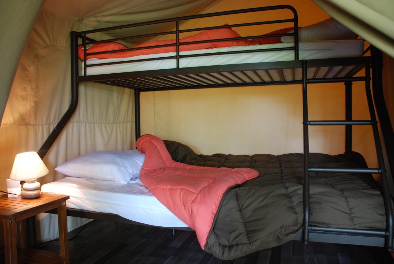 Camping Les Tournesols Sillé-le-Guillaume Eksteriør bilde