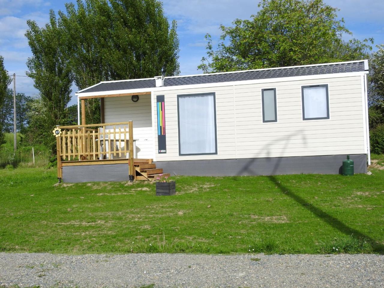 Camping Les Tournesols Sillé-le-Guillaume Eksteriør bilde