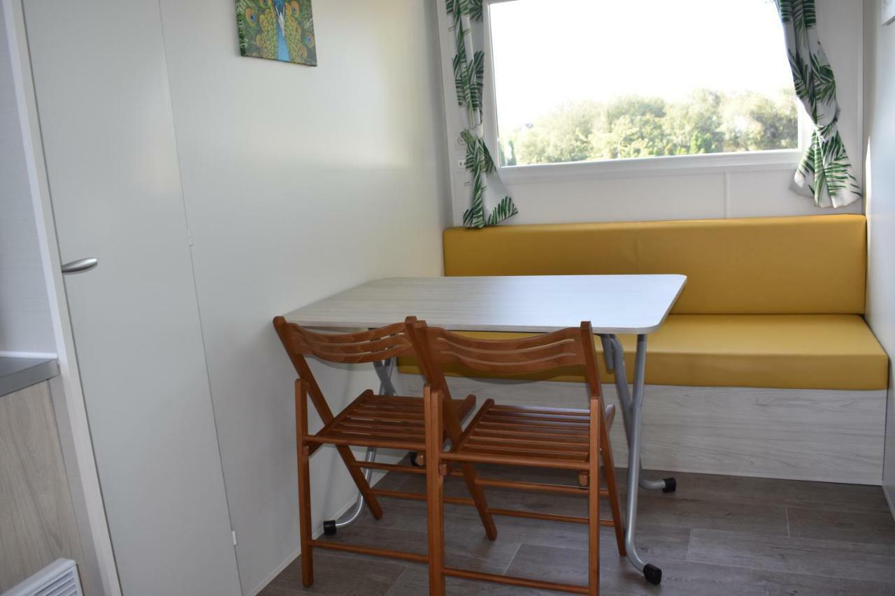 Camping Les Tournesols Sillé-le-Guillaume Eksteriør bilde